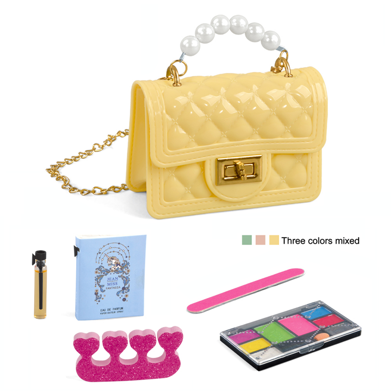 Cosmetic Set