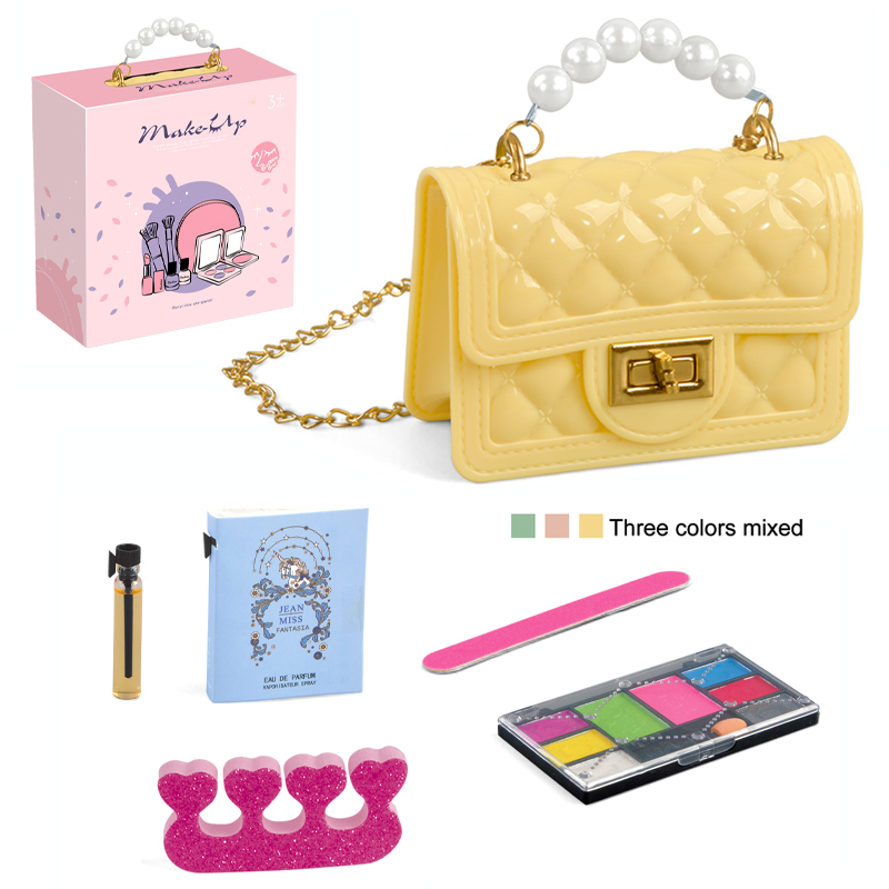Cosmetic Set