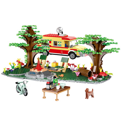 COGO 827PCS Holiday Camper Van Tour Building Blocks Toys