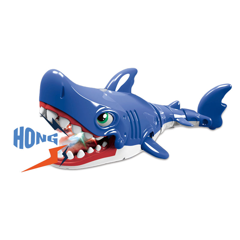 遥控喷雾鲨鱼/带灯光,声音,车身包3.7V锂电池,USB线,遥控器2*AA无包电